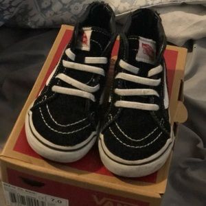 Vans sneakers. High top